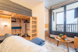 Balcony Ski-In Ski-Out with View apartments in centre of Val Thorens