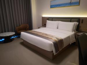 Starline Hotel