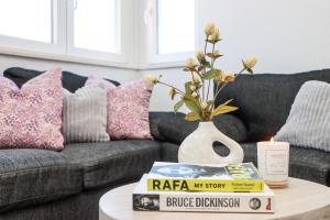 Apartment Bogoje - Two Bedroom Apartment with Private Parking
