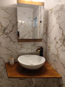 Asmanis Rooms
