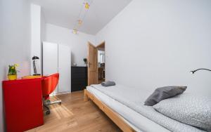 Greenline Apartment - by Upstairs