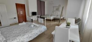 Castello Aragonese Rooms