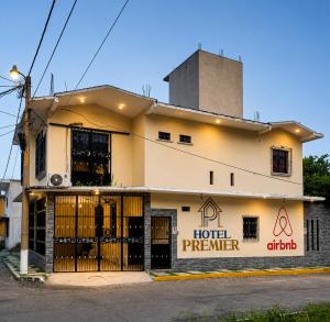 Hotel Premier