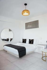 Lumera Suites