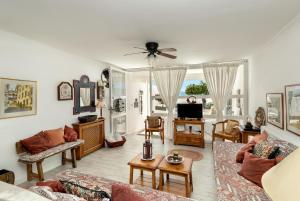 2 bedrooms apartment with direct access to the beach CBL5