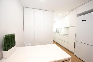 Design Apt Windmills & Garden Vws Santa Catalina Pro Wifi 31days private parking