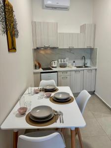 Homea - 100m from the beach