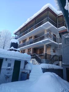Mountain Heals Homestay