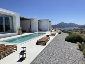 THEIA VILLA