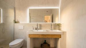 221 District, Suite al Colosseo
