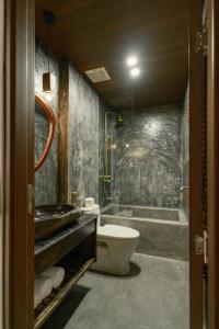 Hali Hillside Retreat