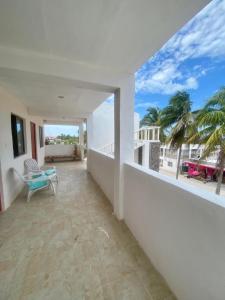 Costa Esmeralda, few steps from beach and centre