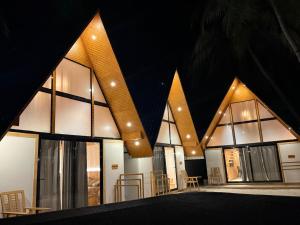 Wanderlust Beach Villa