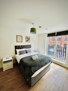 Birmingham City Centre, 1 Bed Deluxe Apartment 28