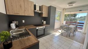 Lovely apartments on the private Beach - island Korčula