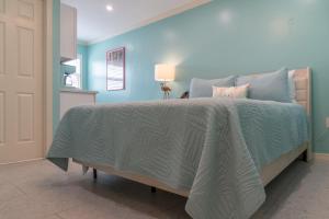 Flamingo Inn