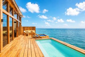 Kwanza Resort By SUNRISE