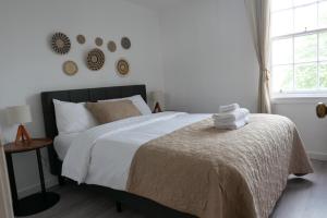 Nicolson Street two bedrooms