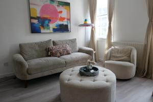 Nicolson Street two bedrooms