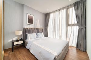 Luxury modern apartment at Eco Green Saigon