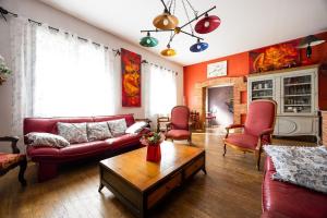 Grande maison de village atypique et confortable