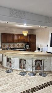 Luxury Marrakech Apartment swimming pool