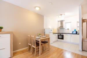 Prime Stay - Corvin Area One Bedroom Apartment