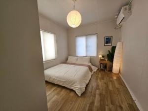 2min to Beach - Entire 2nd Floor House in Busan