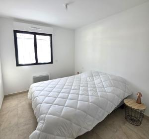 Appartement neuf T3 avec terrasse, parking et climatisation à Ajaccio