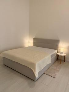 Mate Gold Apartment III