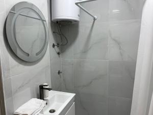 Center City Stay 2