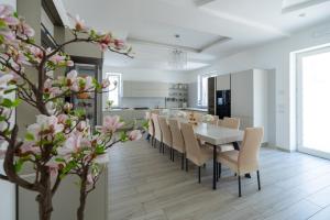 My Exclusive Italy - Villa by the beach with sea-view and Luxury amenities