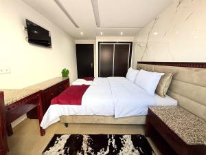 Marrakech Getaway with Pool, 10min to center