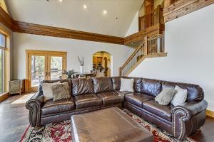 Swift Getaway, Great Views, Private Hot Tub, Game Room, Dog Friendly