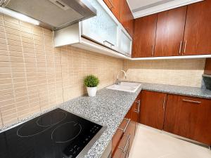 Joel Luxury Seascape Apartment