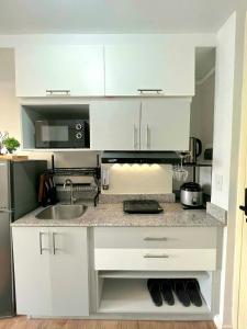 MILI Studio Suite at Amani Grand Resort Residences, 5 Min to CEB Airport