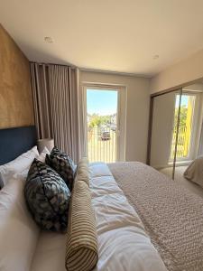 Stunning Modern 4 Bedroom House in London
