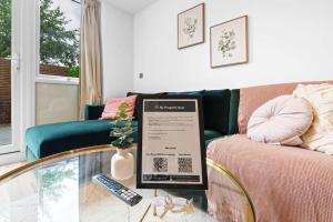 Modern 1 Bed Apartment with Garden in Gravesend
