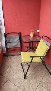 Cozy Apartment with Ljubovic View