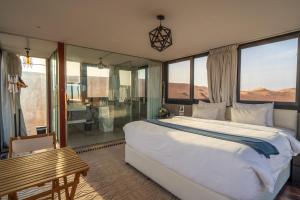 Oman desert private camp