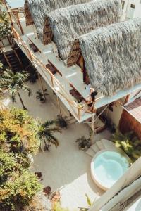 Casa Balam Holbox, Beach style cabañas with fully equipped kitchen for those who love to cook