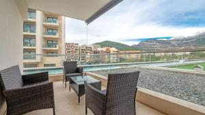 Luxury 3 bedroom flat in Tre canne hotel next to the beach