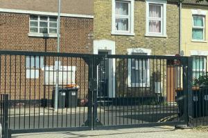 Character Bedford Apartment with Two Bedrooms