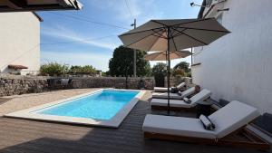 Villa Angela- Romantic stone retreat