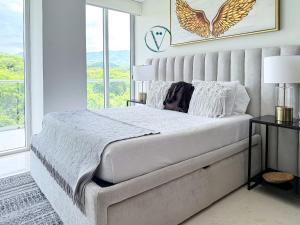 Ocean Views y Private Beach Bolongo