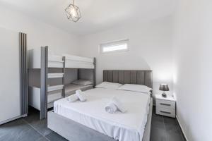 Crystal Beach Rooms by PS