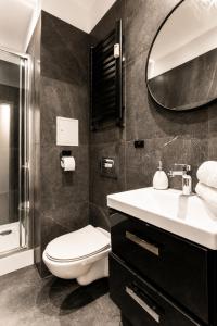 PiotrApartments - Central Warsaw Wilcza - Luxury Apartment - Prime Location