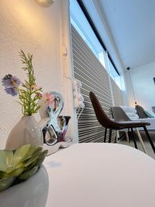 Cozy city central Studio 2 - Free Parking