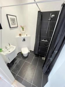 Cozy city central Studio 2 - Free Parking