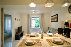 Le Palmier, A cozy haven in Petite Rome